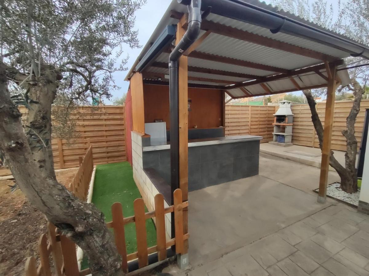 Chalet En El Aljarafe A 15 Min De Sevilla Exteriér fotografie